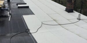 Membrane élastomère toiture — pose bicouche SBS à L'Assomption
